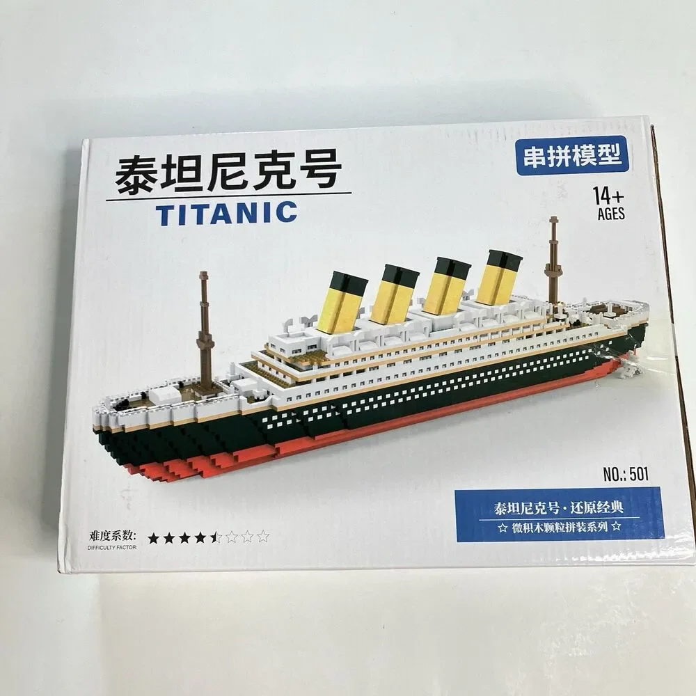 Titanic Building Blocks Cruise Ship Mini Assemble Bricks Model Toys 1580pcs